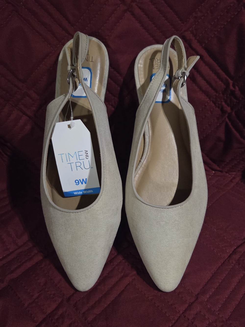 Time and Tru Women's Beige Slingback Flats
